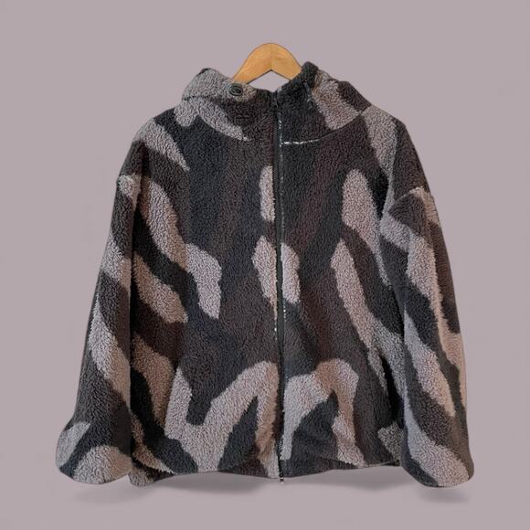 ZELLA Womens Cloud Soft Oversized Full Zip Hooded Teddy Coat Jacket Gray XS Boho - Picture 12 of 12